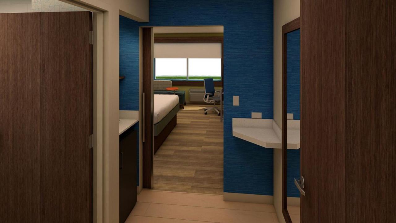 Holiday Inn Express & Suites - Dallas Market Center By Ihg Exterior foto